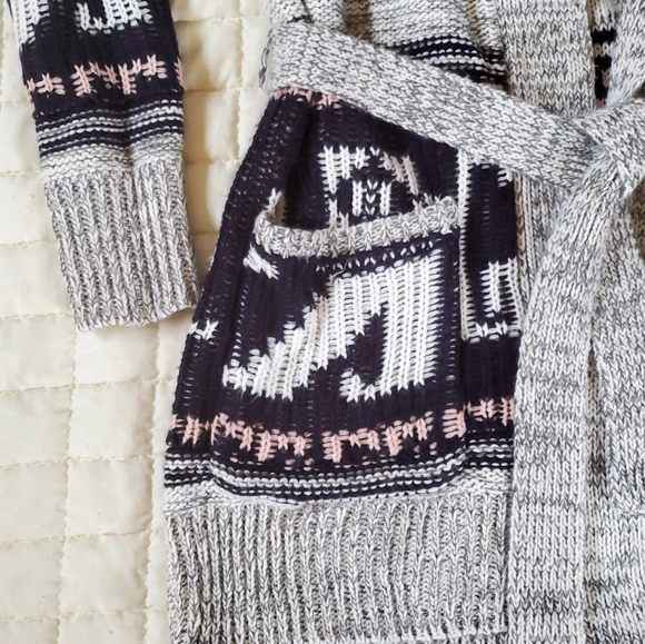 Long Macys Cardigan - Picture 2 of 7